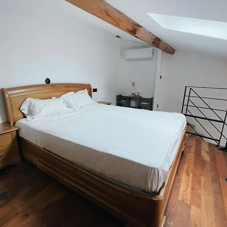 Apartment Domus Via Domitia