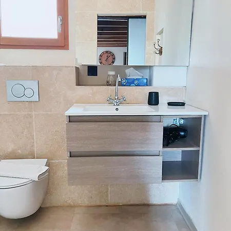 Apartment Domus Via Domitia *