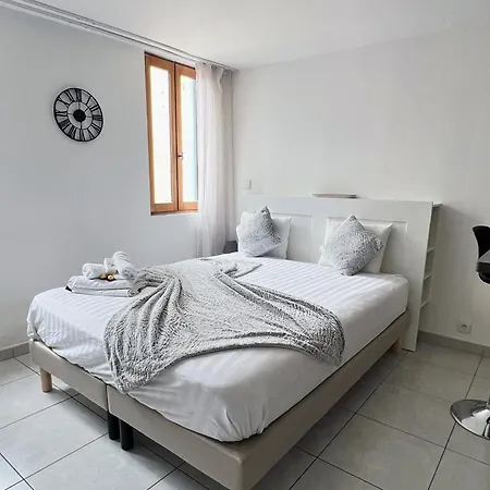 Domus Via Domitia Apartman Narbonne