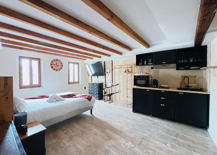 Domus Via Domitia